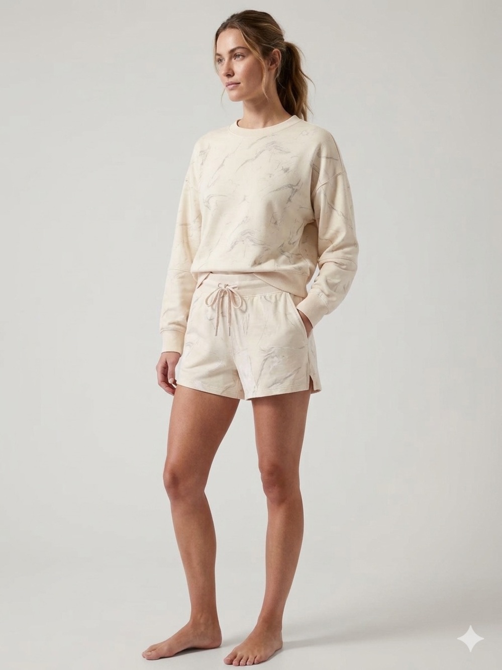 all in motion Cream Marble Lounge Sweatshirt & Shorts Set Sz M Lounge Wear